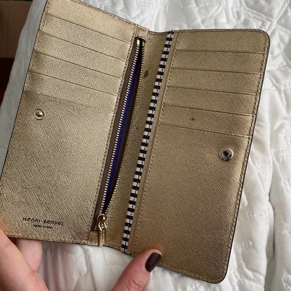 henri bendel Handbags - Henri Bendel Wallet